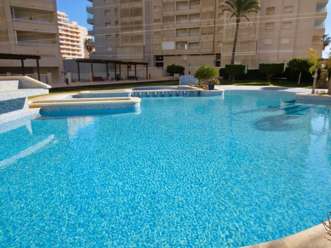 Clubrent - Apartamentos Apolo 17 กัลเป ภายนอก รูปภาพ
