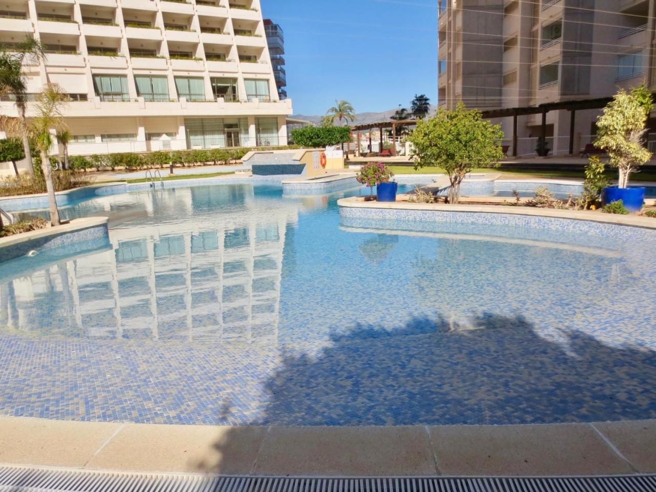 Clubrent - Apartamentos Apolo 17 กัลเป ภายนอก รูปภาพ